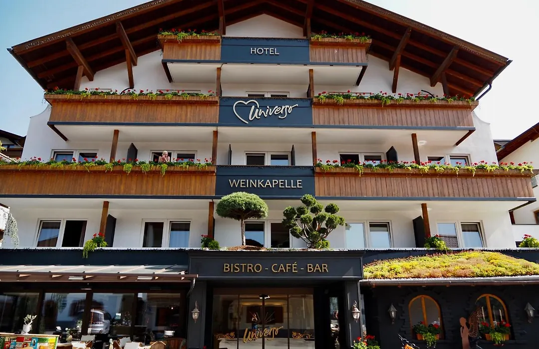 Hotel Universo-1